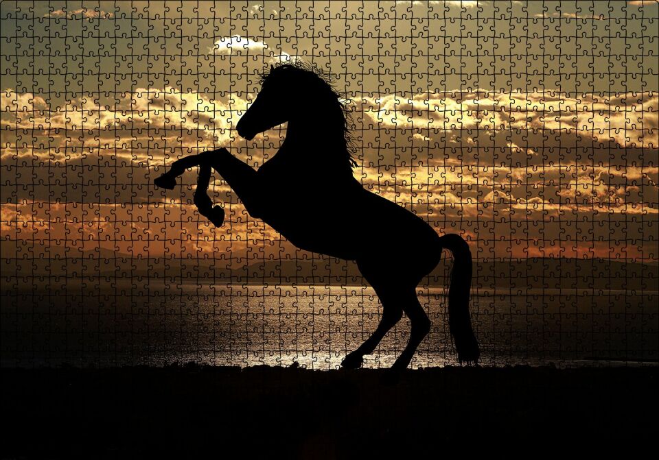 Günbatımı Şahlanmış At Silüeti Puzzle Yapboz MDF Ahşap 1000 Parça 49 cm X 68 cm