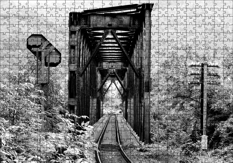 Eski İnşa Edilmiş Demir Yolu Köprüsü Puzzle Yapboz MDF Ahşap 500 Parça 49 cm X 68 cm