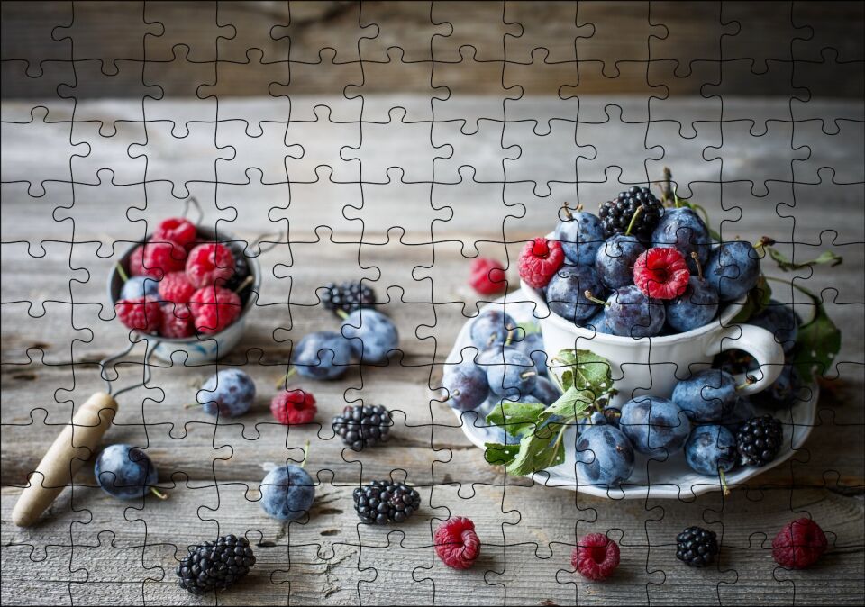 Fincanda Yabanmersini Ahududu ve Böğürtlenler Puzzle Yapboz MDF Ahşap 120 Parça 24 cm X 34 cm