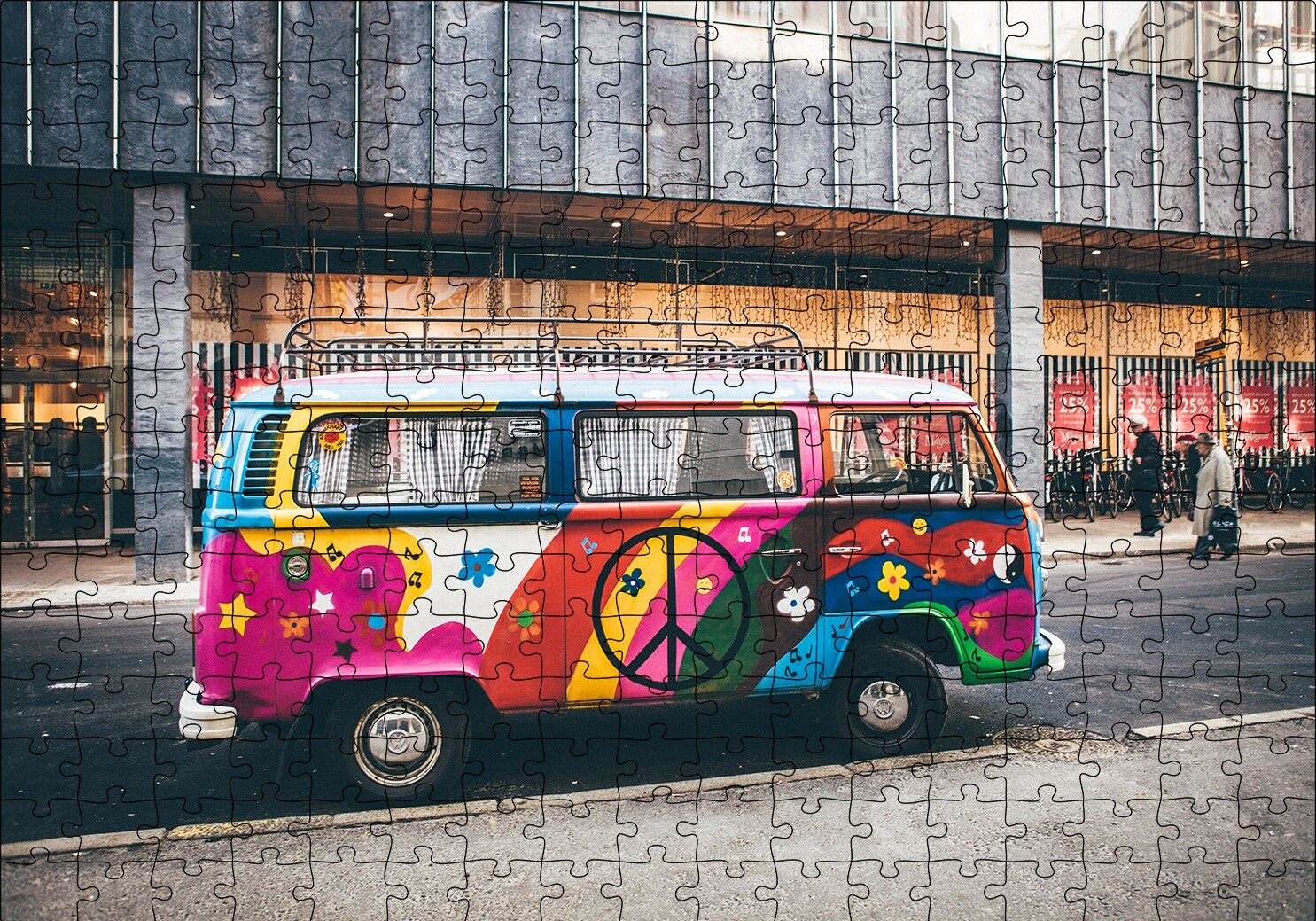 Hippi Tarzı Süslenmiş Volkswagen Minibüs Puzzle Yapboz MDF Ahşap 255 Parça 34 cm X 49 cm