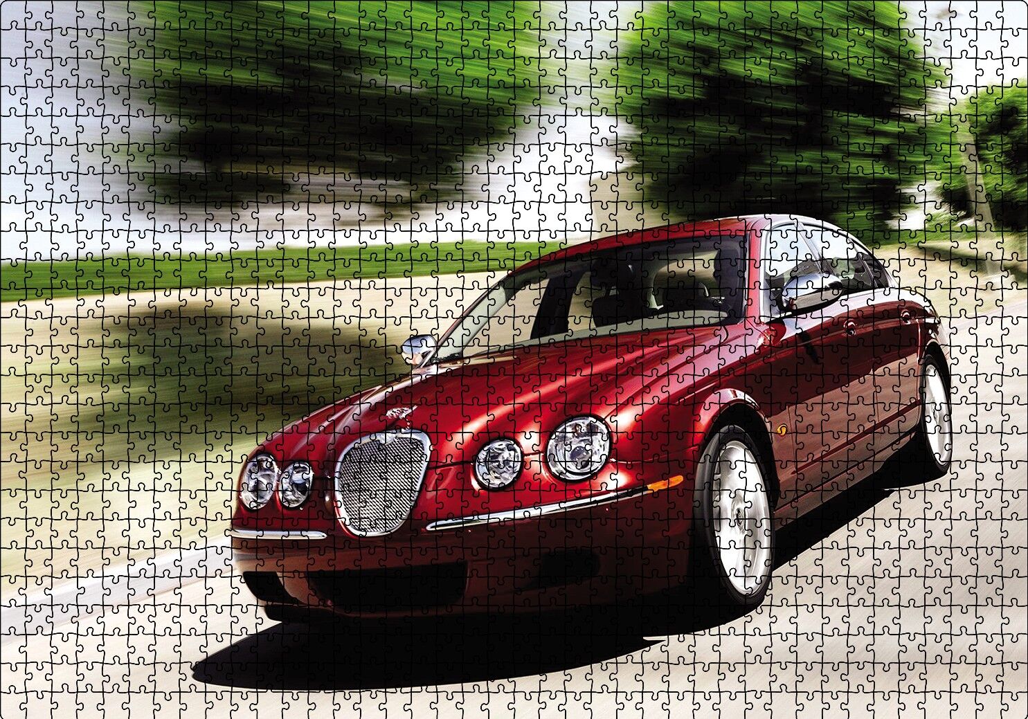 Jaguar S Kırmızı Puzzle Yapboz MDF Ahşap 1000 Parça 49 cm X 68 cm