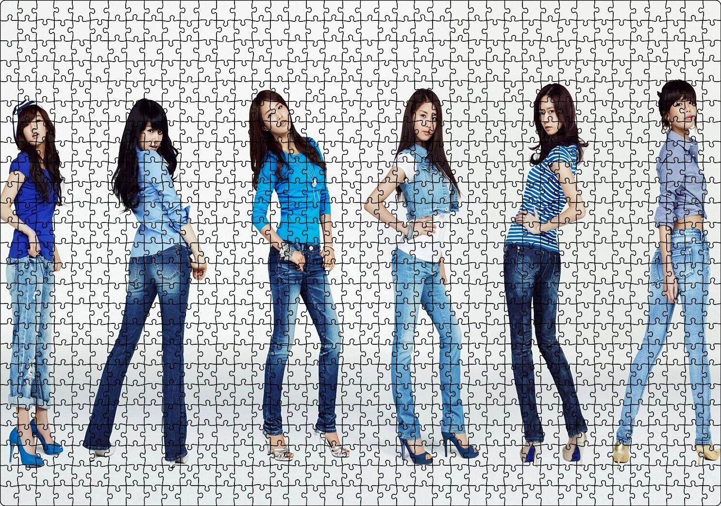 Girls Generation Kızlar Puzzle Yapboz MDF Ahşap 1000 Parça 49 cm X 68 cm