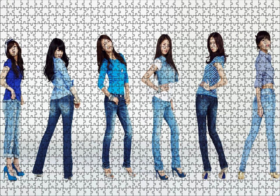 Girls Generation Kızlar Puzzle Yapboz MDF Ahşap 1000 Parça 49 cm X 68 cm