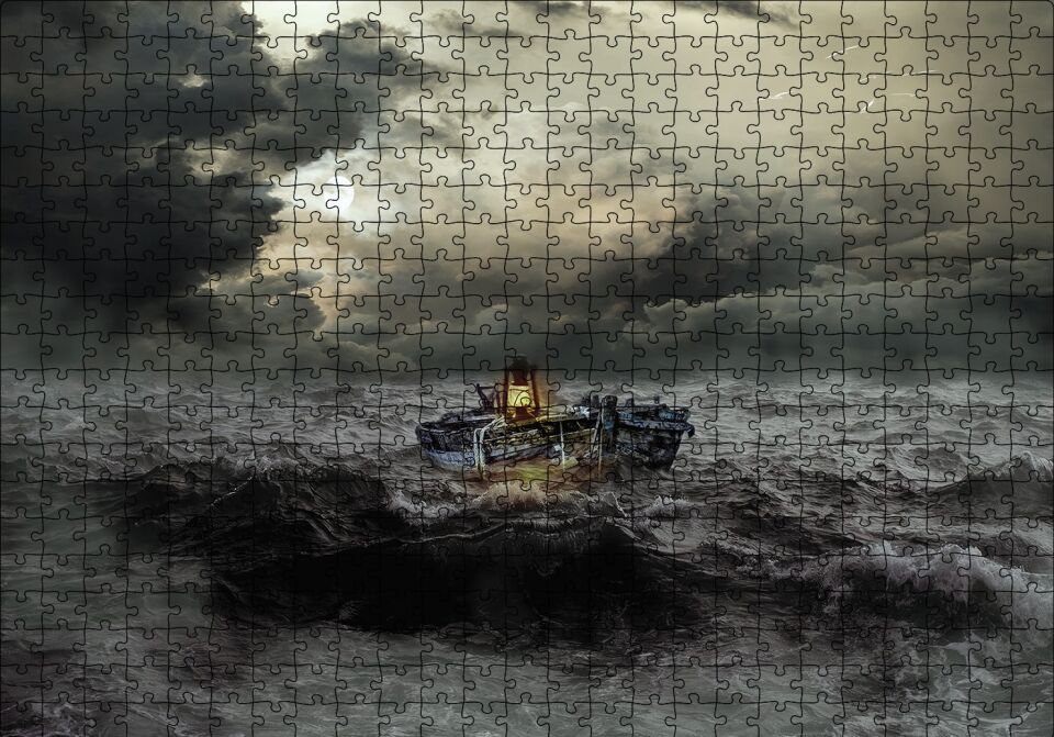 Hırçin Deniz Tekne Karanlık Bulutlar Puzzle Yapboz MDF Ahşap 500 Parça 49 cm X 68 cm