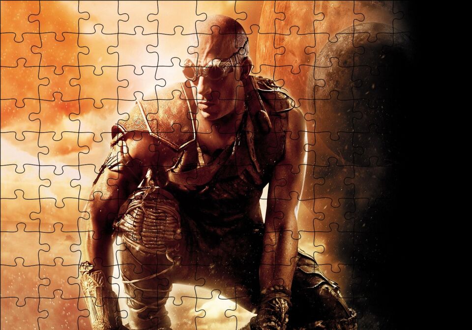 Vin Diesel Riddick 2013 Film Afişi Puzzle Yapboz MDF Ahşap 120 Parça 24 cm X 34 cm