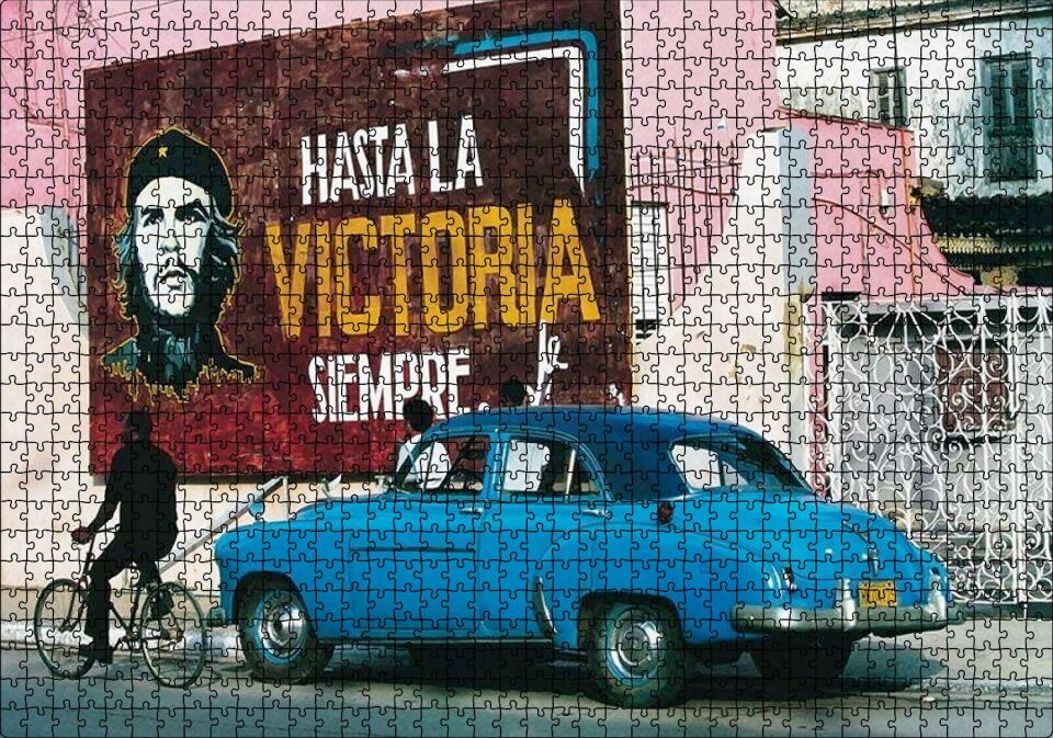 Küba'da Che Guevara Duvar Boyama ve Mavi Klasik Araba Puzzle Yapboz MDF Ahşap 1000 Parça 49 cm X 68 cm