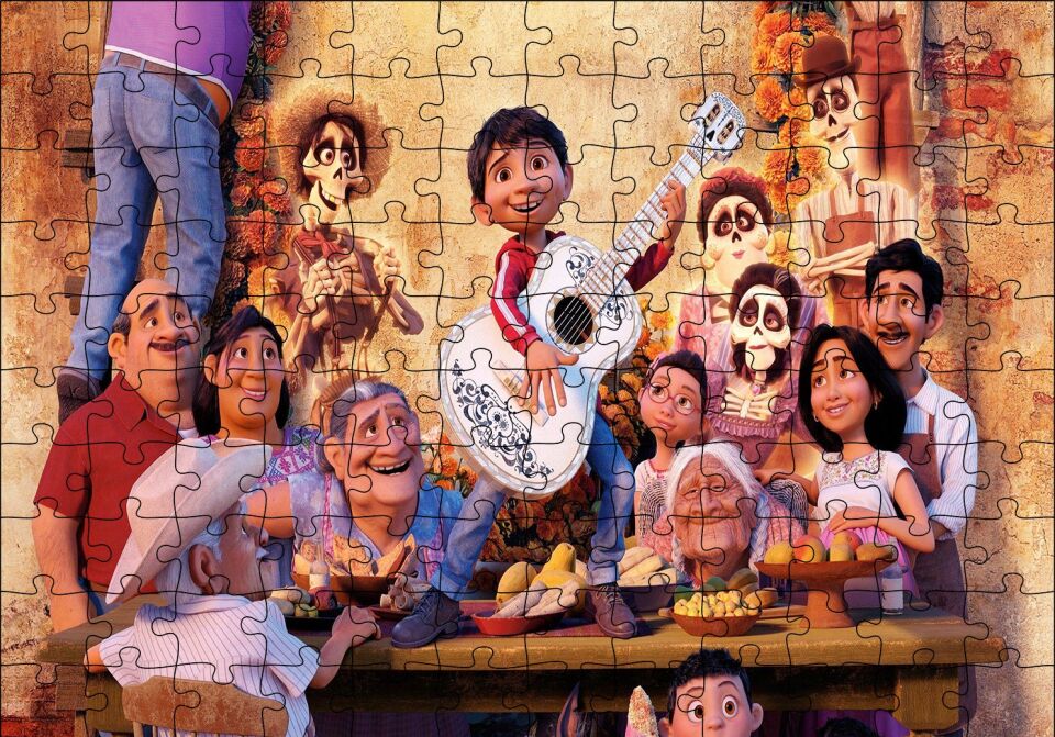 Coco Pixar Masada Gitar Çalıyor Puzzle Yapboz MDF Ahşap