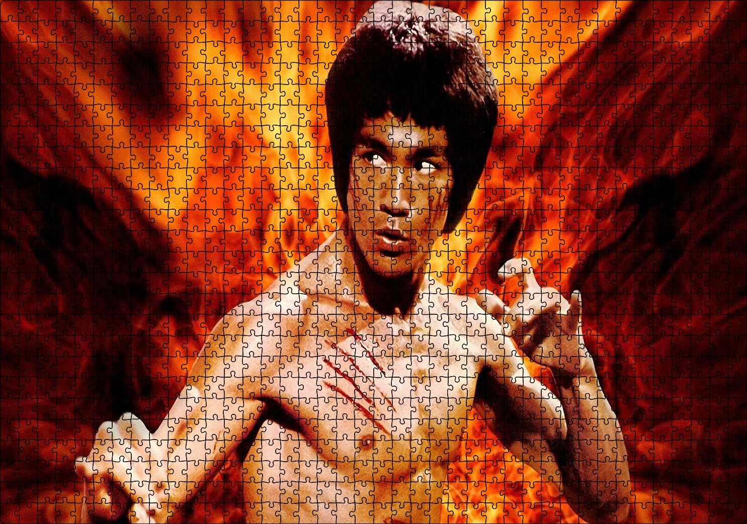Bruce Lee Kungfu Alevler Arasında Puzzle Yapboz MDF Ahşap 1000 Parça 49 cm X 68 cm
