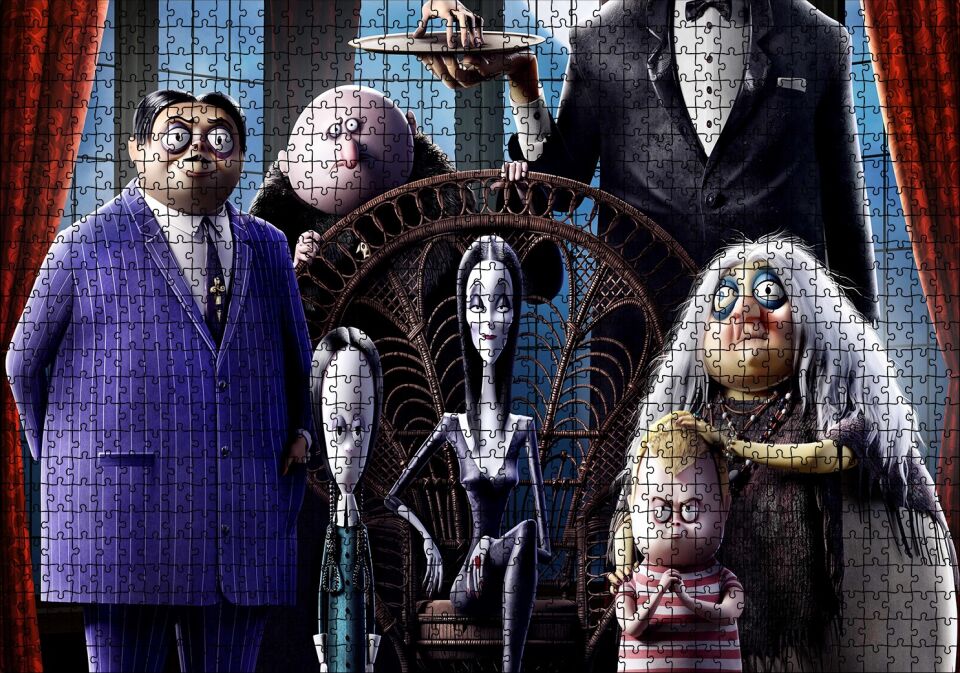 Addams Ailesi Yeni Film Görseli Puzzle Yapboz MDF Ahşap 1000 Parça 49 cm X 68 cm