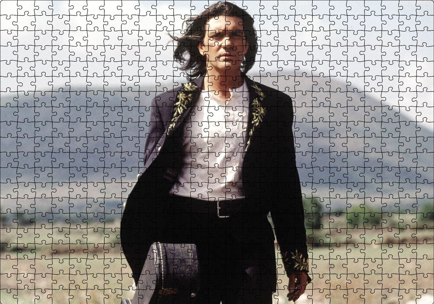 Antonio Banderas Puzzle Yapboz MDF Ahşap 500 Parça 49 cm X 68 cm