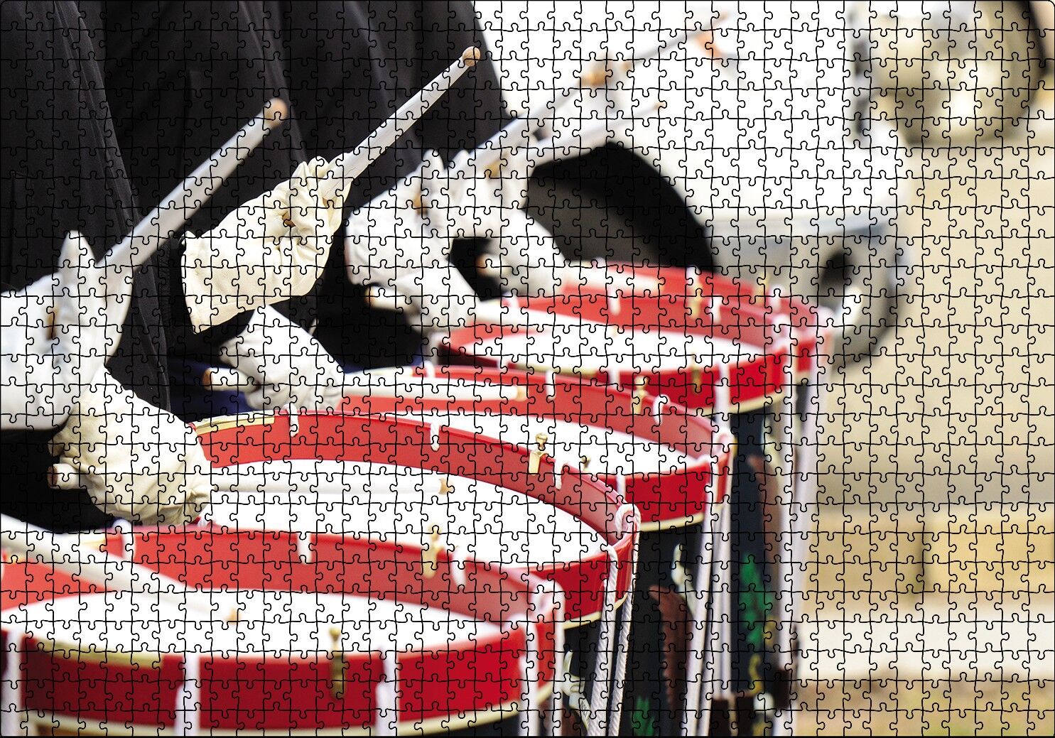 Trampetler Kırmızı Puzzle Yapboz MDF Ahşap 1000 Parça 49 cm X 68 cm