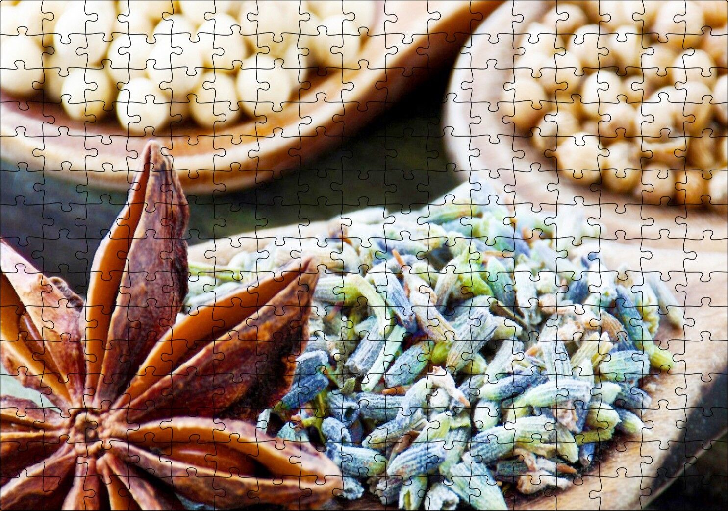 Kaselerde Anason ve Muhtelif Baharatlar Puzzle Yapboz MDF Ahşap 255 Parça 34 cm X 49 cm