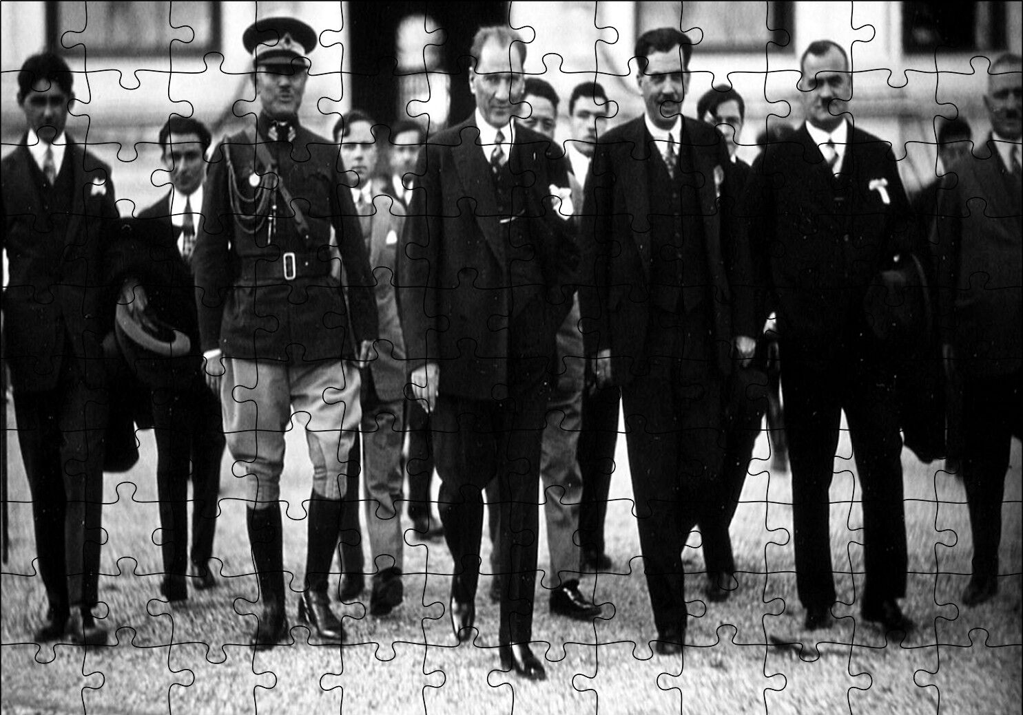 Atatürk ve Protokol Siyah Beyaz Puzzle Yapboz MDF Ahşap