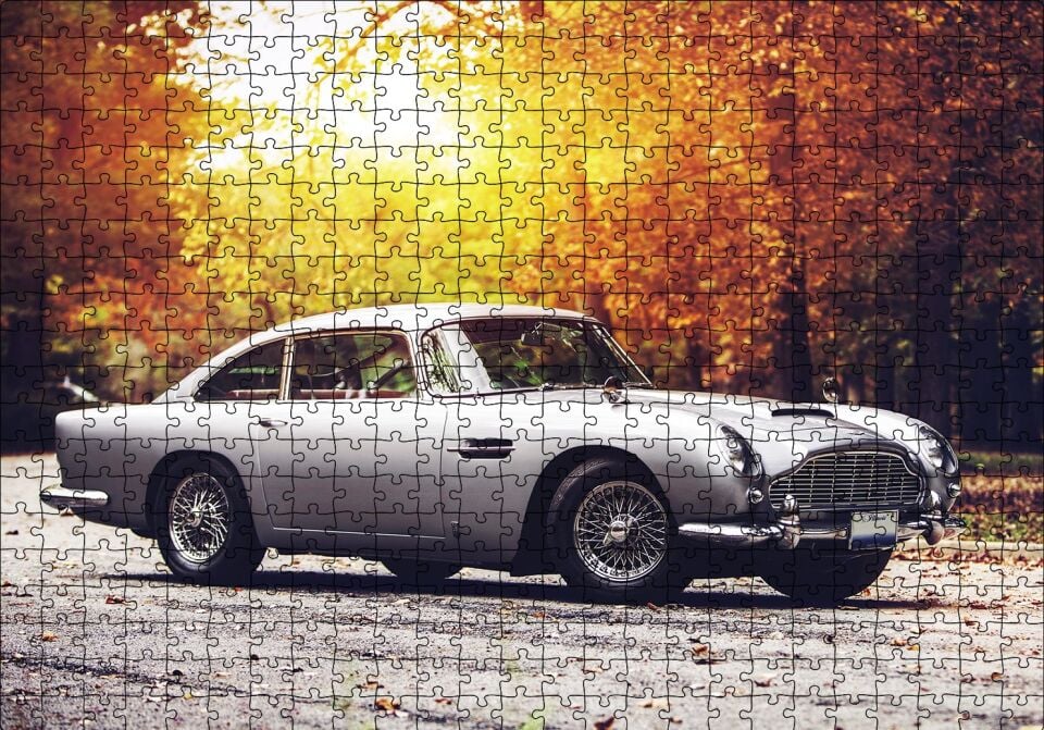Aston Martin Klasik Otomobil Puzzle Yapboz MDF Ahşap 500 Parça 49 cm X 68 cm