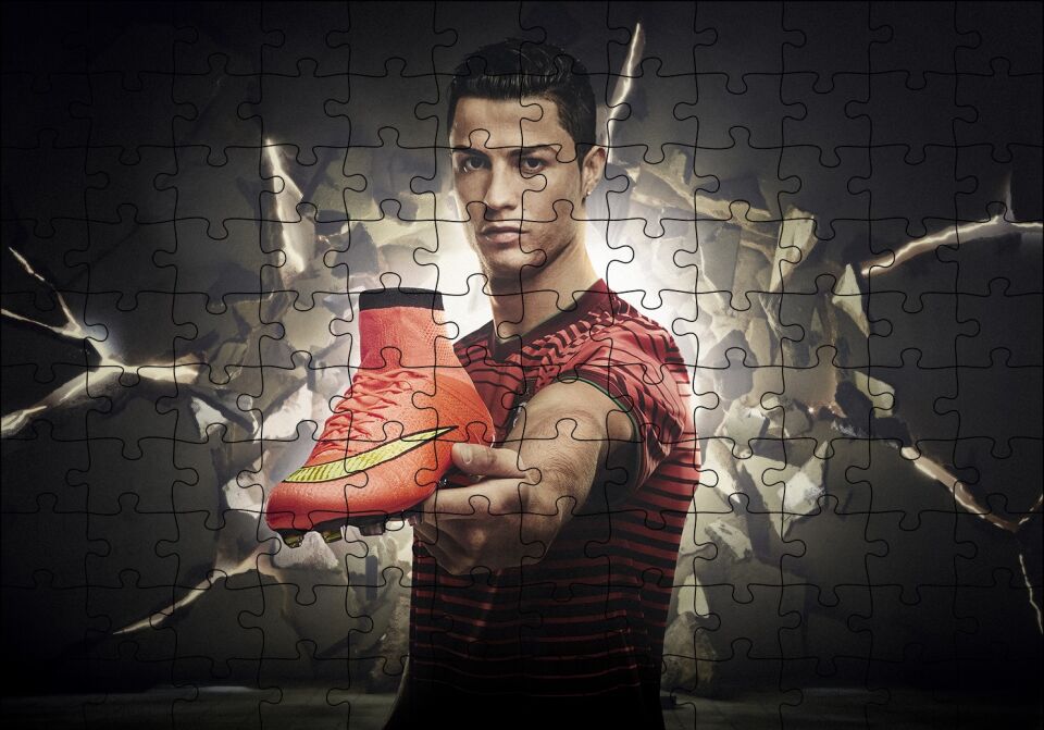 Christiano Ronaldo Nike Mercurial Superfly Krampon Puzzle Yapboz MDF Ahşap 120 Parça 24 cm X 34 cm