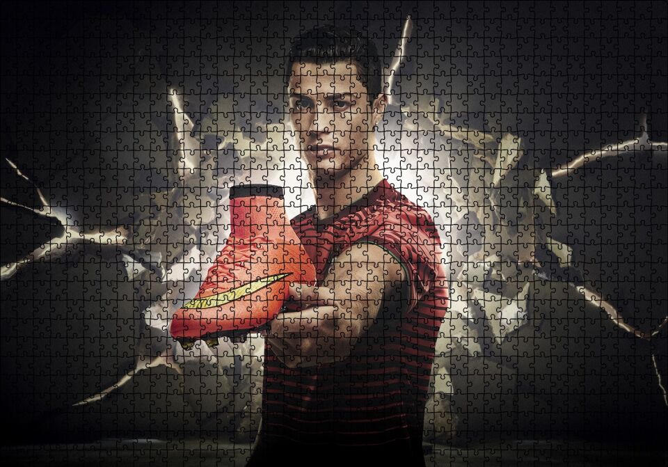 Christiano Ronaldo Nike Mercurial Superfly Krampon Puzzle Yapboz MDF Ahşap 1000 Parça 49 cm X 68 cm