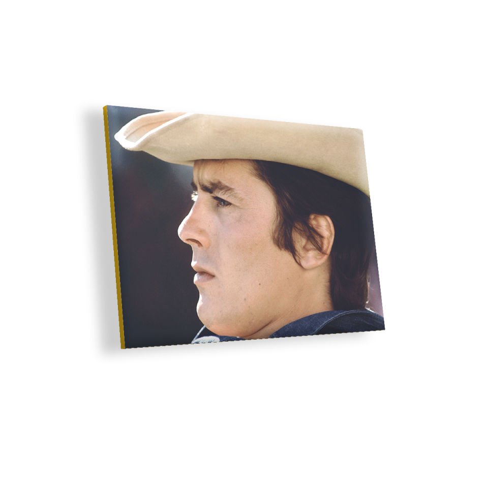 Alain Delon Uzaklara Bakan MDF Akşap Duvar Tablo 25x35 cm