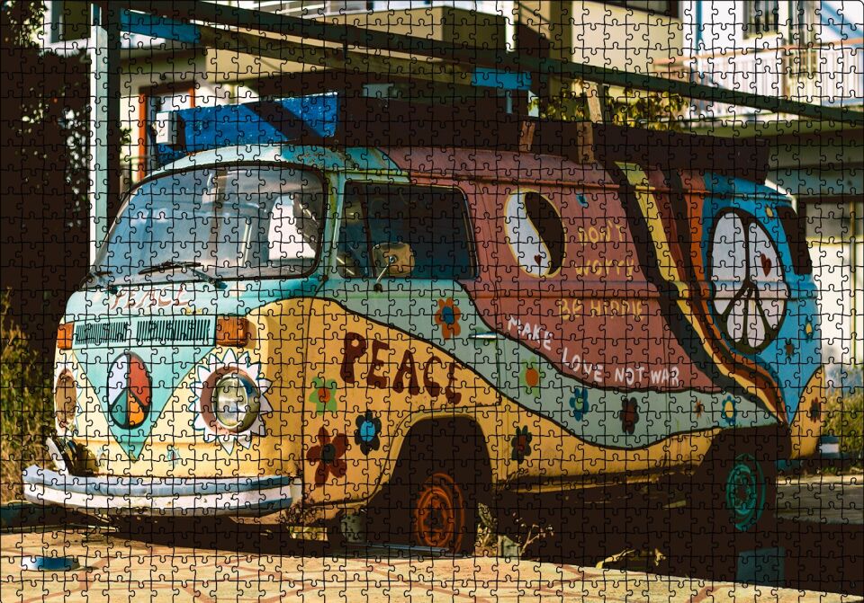 Terkedilmiş Hippi Minibüs Puzzle Yapboz MDF Ahşap 1000 Parça 49 cm X 68 cm