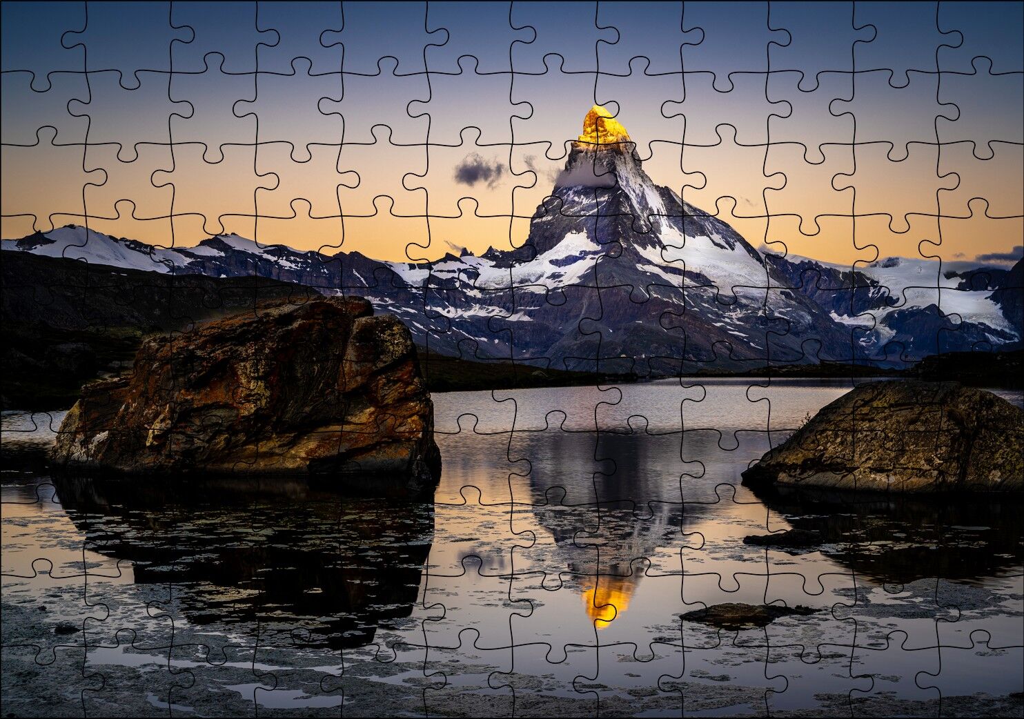 Karlı Dağlar ve Altın Rengi Zirve Puzzle Yapboz MDF Ahşap