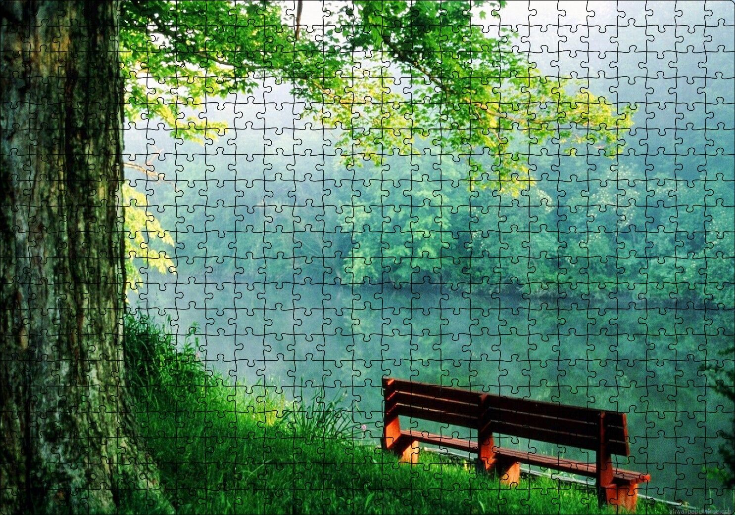 Sisli Ormandaki Nehir ve Boş Bank Puzzle Yapboz MDF Ahşap 500 Parça 49 cm X 68 cm