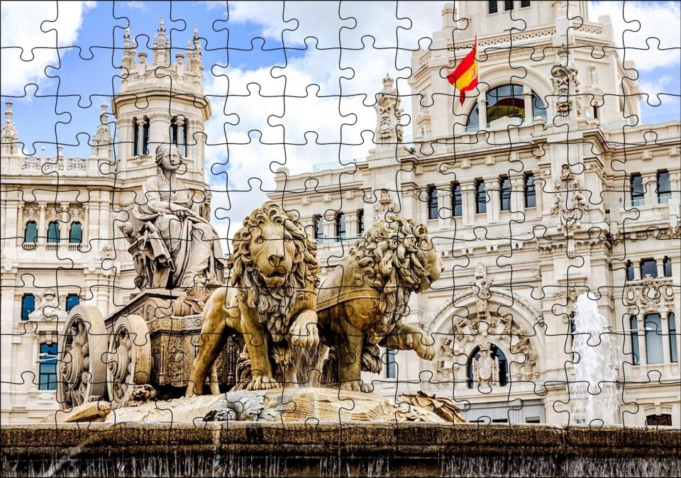 İspanya Madrid Kibele Çeşmesi Aslan Görseli Puzzle Yapboz MDF Ahşap 120 Parça 24 cm X 34 cm