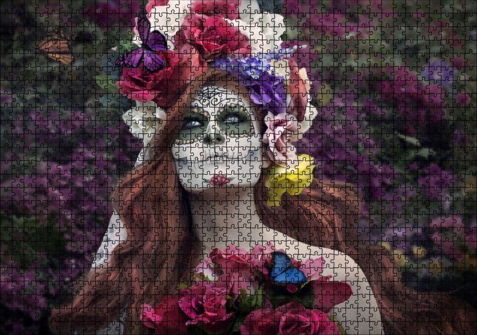 Ölülerin Günü Kadın Çiçekler ve Kelebekler Puzzle Yapboz MDF Ahşap 1000 Parça 49 cm X 68 cm