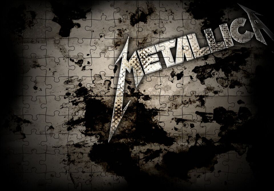 Metallica Efsanevi Yazı Kirli Arka Plan Puzzle Yapboz MDF Ahşap 120 Parça 24 cm X 34 cm