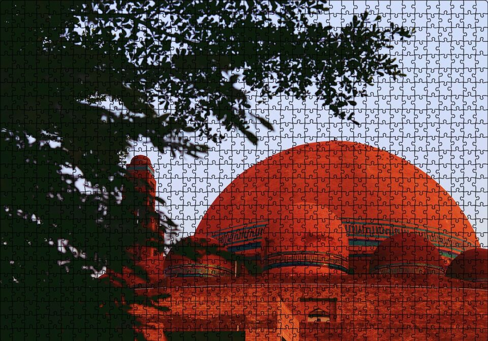 Ağaçların Arasından Kızıl Kubbe Puzzle Yapboz MDF Ahşap 1000 Parça 49 cm X 68 cm