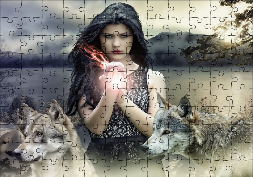 Gotik Kız Kurtlar ve Sisli Tepeler Puzzle Yapboz MDF Ahşap