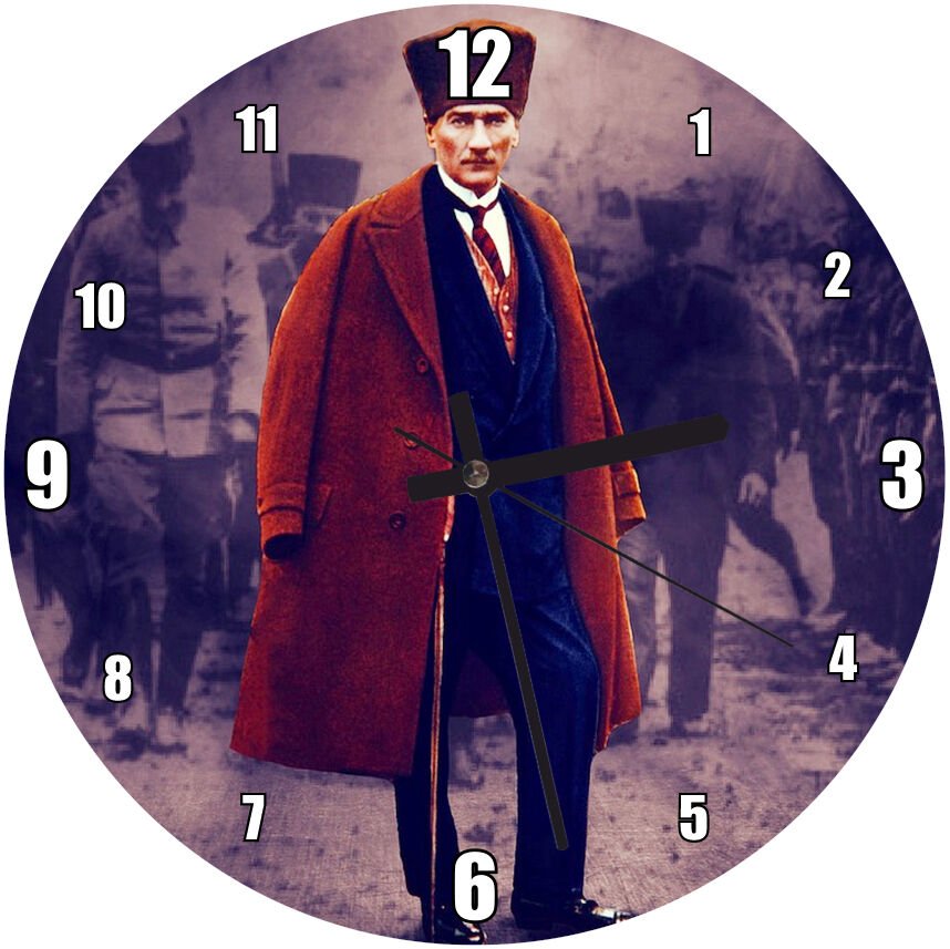 Siyah Beyaz Cephede Renkli Atatürk Mdf Ahşap Duvar Saati 50 cm Çap