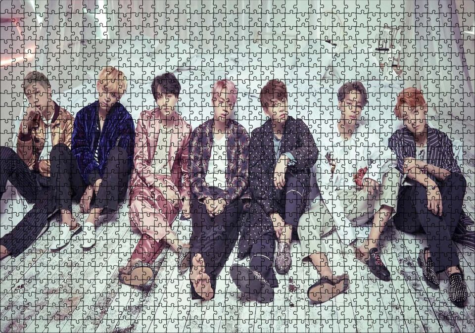 BTS Koreli Gençler Yatak Odası Konsepti Puzzle Yapboz MDF Ahşap 1000 Parça 49 cm X 68 cm