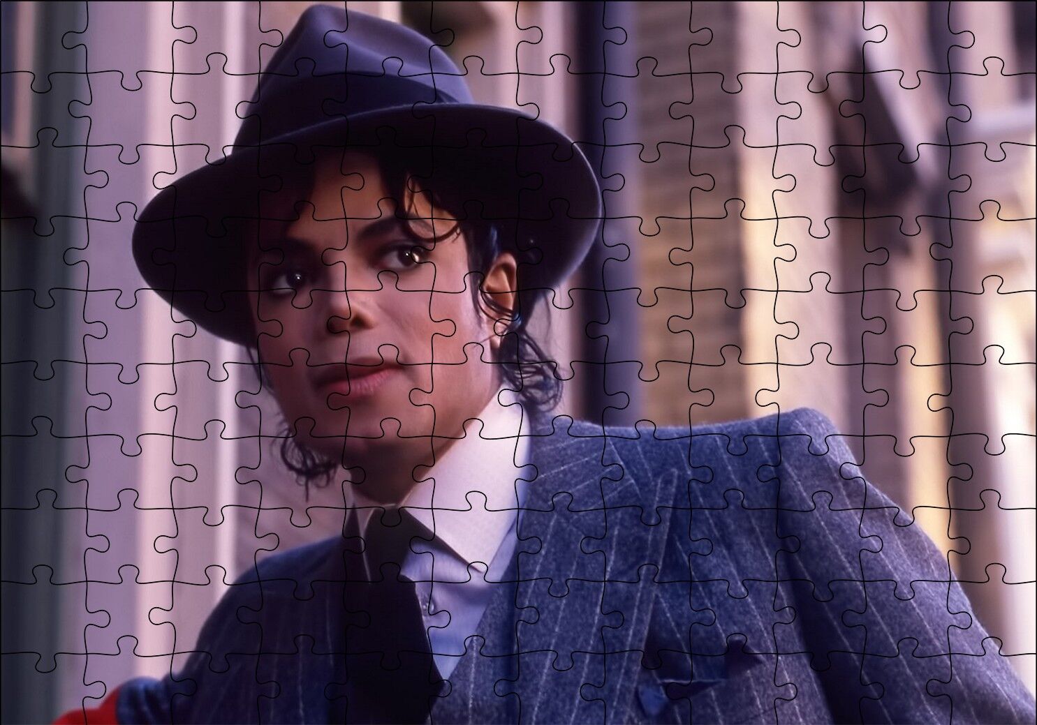 Michael Jackson Takım Elbiseli Puzzle Yapboz MDF Ahşap 120 Parça 24 cm X 34 cm