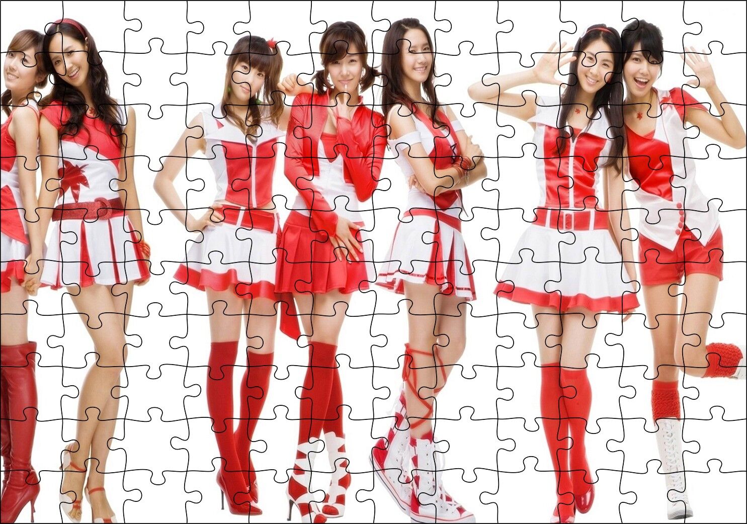 Kırmızılı Girls Generation Kızlar Puzzle Yapboz MDF Ahşap 120 Parça 24 cm X 34 cm