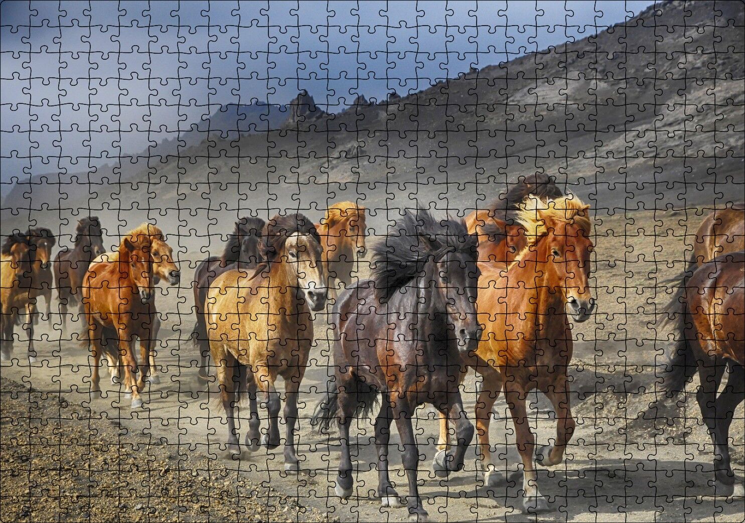 Tozlu Yolda Koşan Vahşi Atlar Puzzle Yapboz MDF Ahşap 500 Parça 49 cm X 68 cm