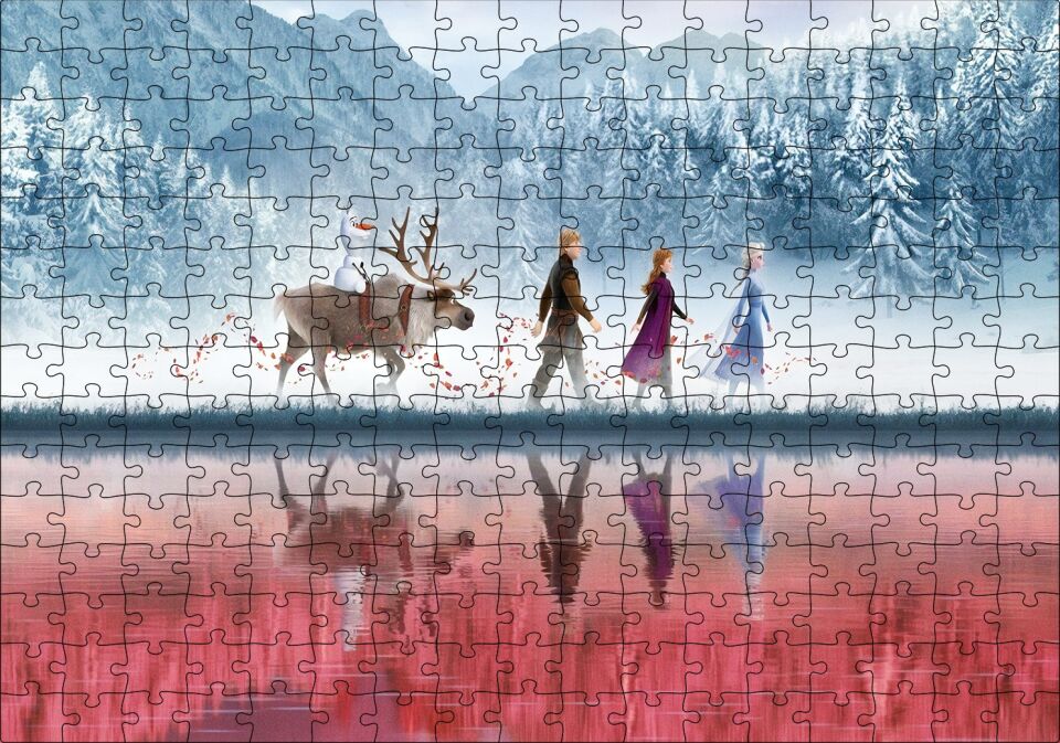 Buzlar Kraliçesi Ve Arkadaşları Animasyon Puzzle Yapboz MDF Ahşap 255 Parça 34 cm X 49 cm