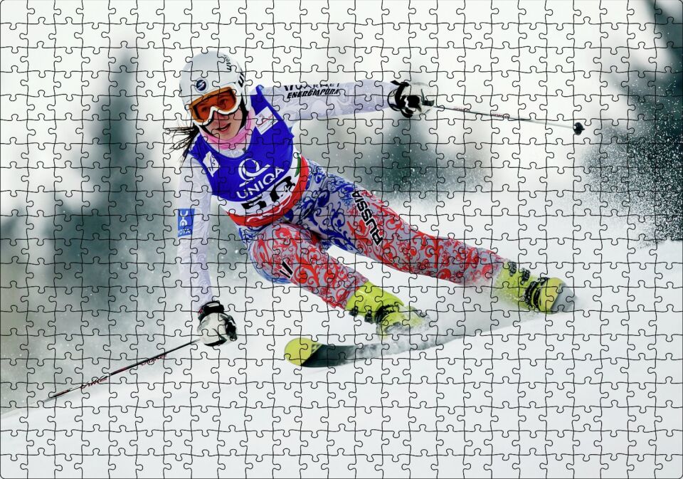 Kadın Kayakçı Siporu Puzzle Yapboz MDF Ahşap 500 Parça 49 cm X 68 cm