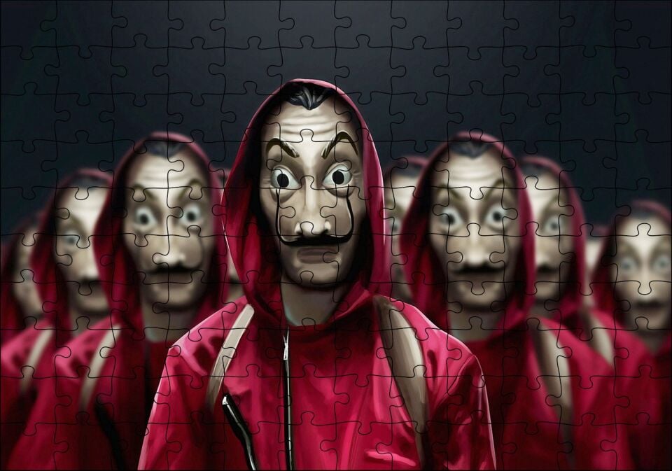 La Casa De Papel Tüm Karakterler Dali Maskeli Puzzle Yapboz MDF Ahşap 120 Parça 24 cm X 34 cm