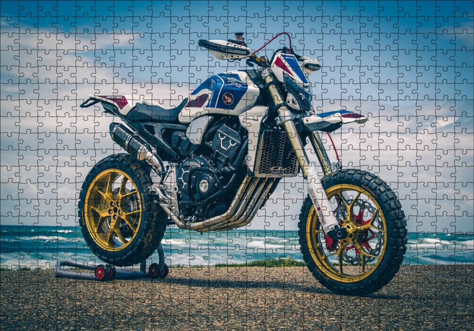 Honda CB 1000 R Motorsiklet Puzzle Yapboz MDF Ahşap 500 Parça 49 cm X 68 cm