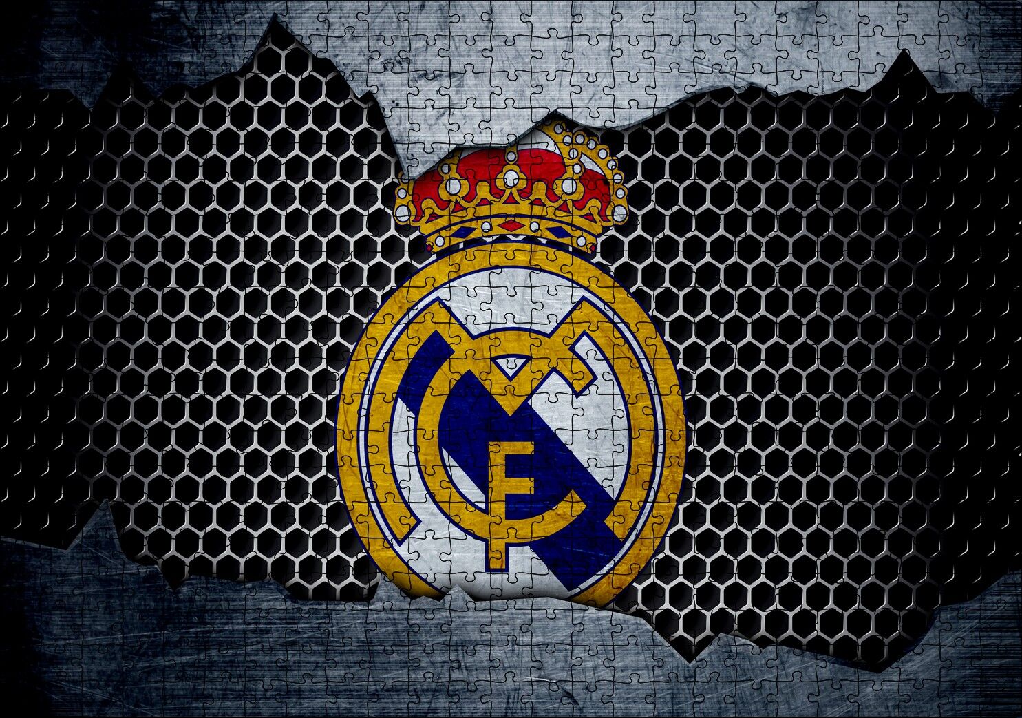 Real Madrid Logo Gri Siyah Petek Zemin Puzzle Yapboz MDF Ahşap 500 Parça 49 cm X 68 cm