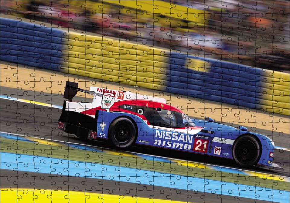 2015 Nissan GT-R LM Nismo Otomobil Puzzle Yapboz MDF Ahşap 255 Parça 34 cm X 49 cm
