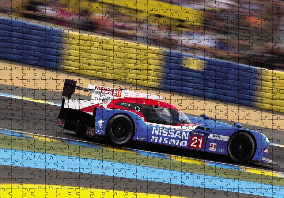 2015 Nissan GT-R LM Nismo Otomobil Puzzle Yapboz MDF Ahşap 500 Parça 49 cm X 68 cm