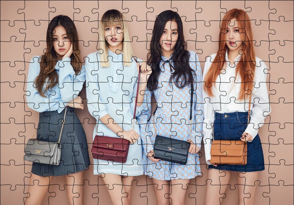 Black Pink Kore Pop Hanım Hanımcık Puzzle Yapboz MDF Ahşap 120 Parça 24 cm X 34 cm