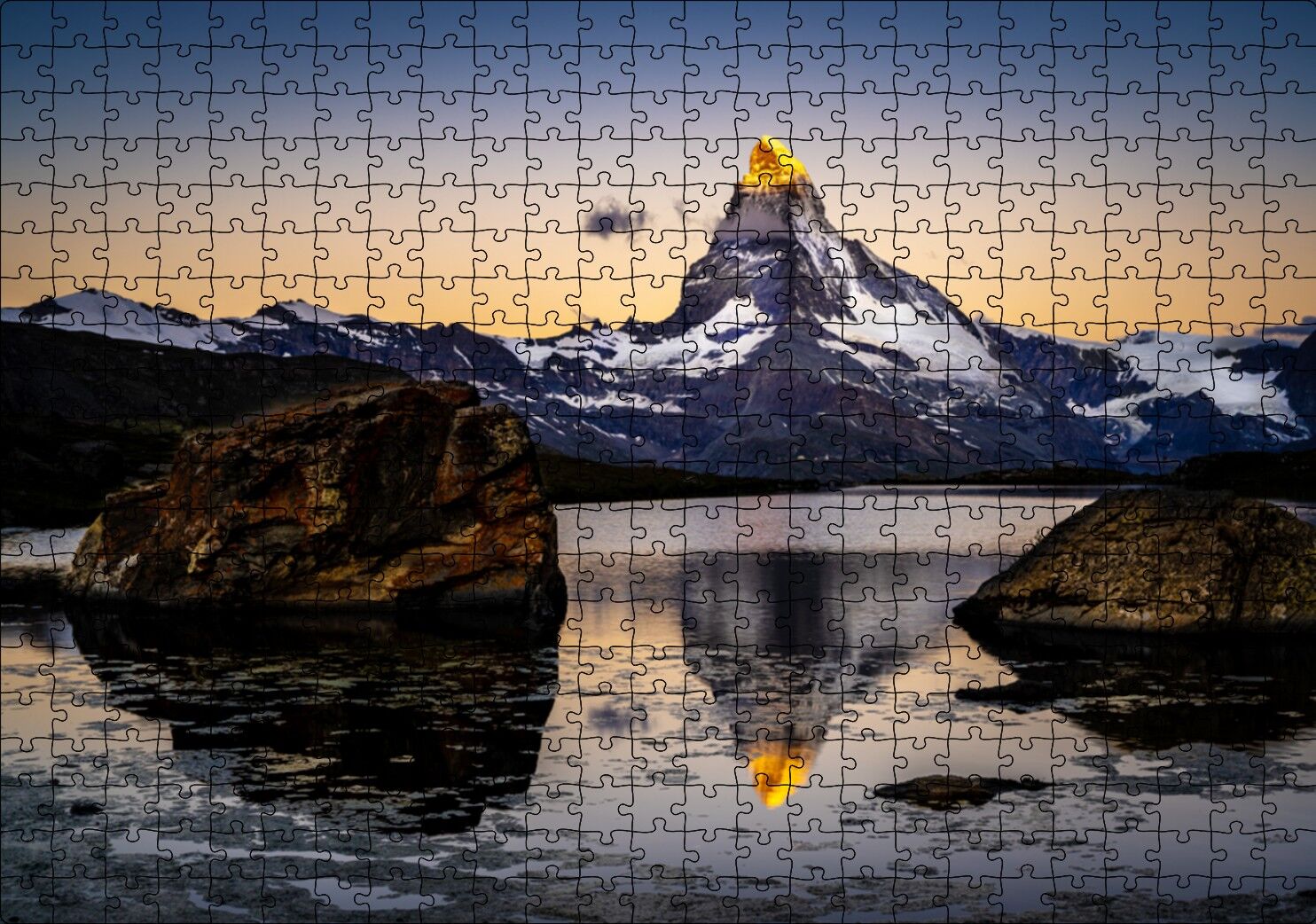 Karlı Dağlar ve Altın Rengi Zirve Puzzle Yapboz MDF Ahşap 500 Parça 49 cm X 68 cm
