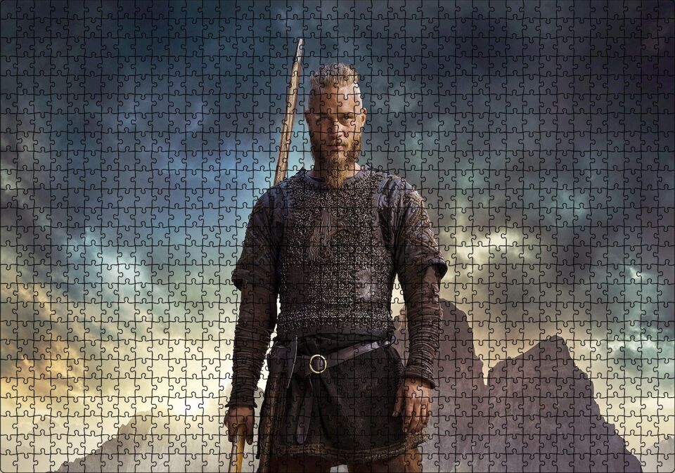 Vikingler Kayalıklar ve Bulutlu Ragnar Lodbrok Puzzle Yapboz MDF Ahşap 1000 Parça 49 cm X 68 cm
