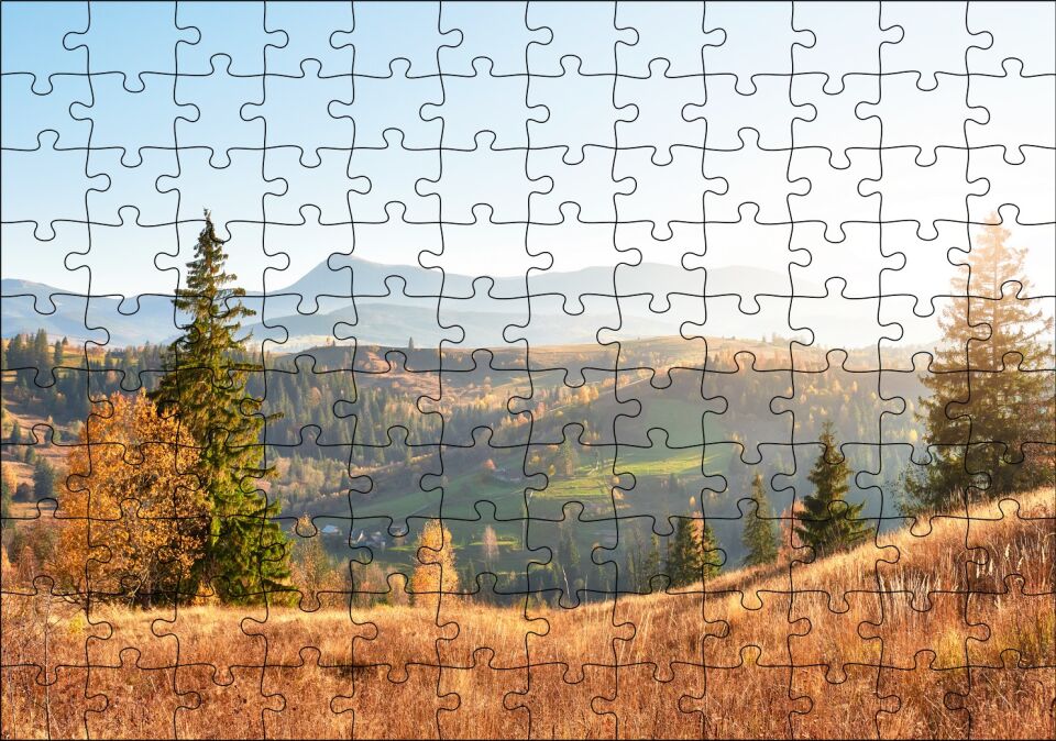 Yeşil Tepelerde Güneşli Bir Gün Puzzle Yapboz MDF Ahşap 120 Parça 24 cm X 34 cm