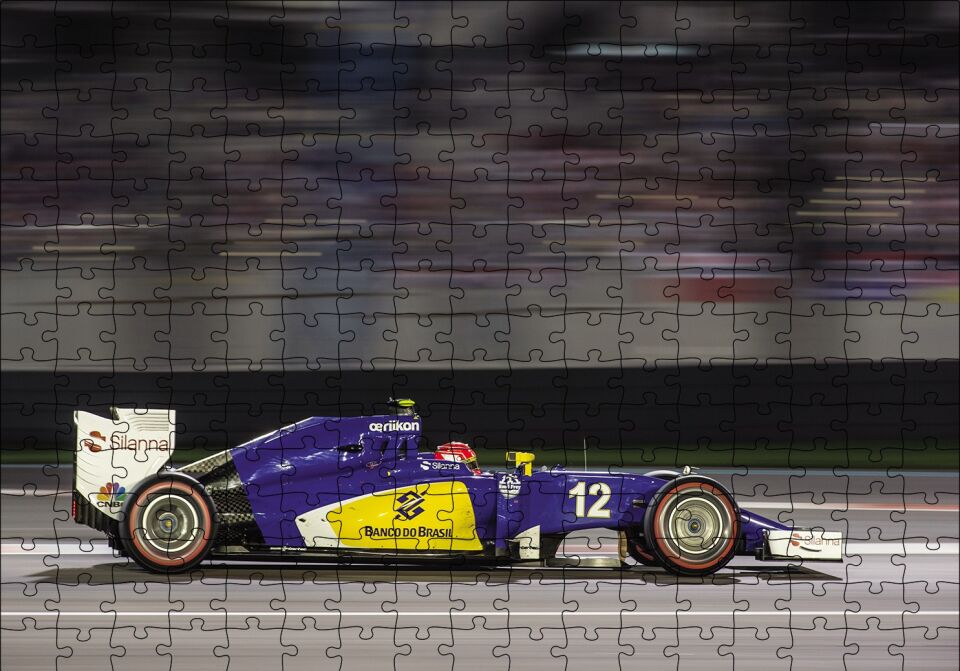 F1 2016 Yarış Puzzle Yapboz MDF Ahşap 255 Parça 34 cm X 49 cm