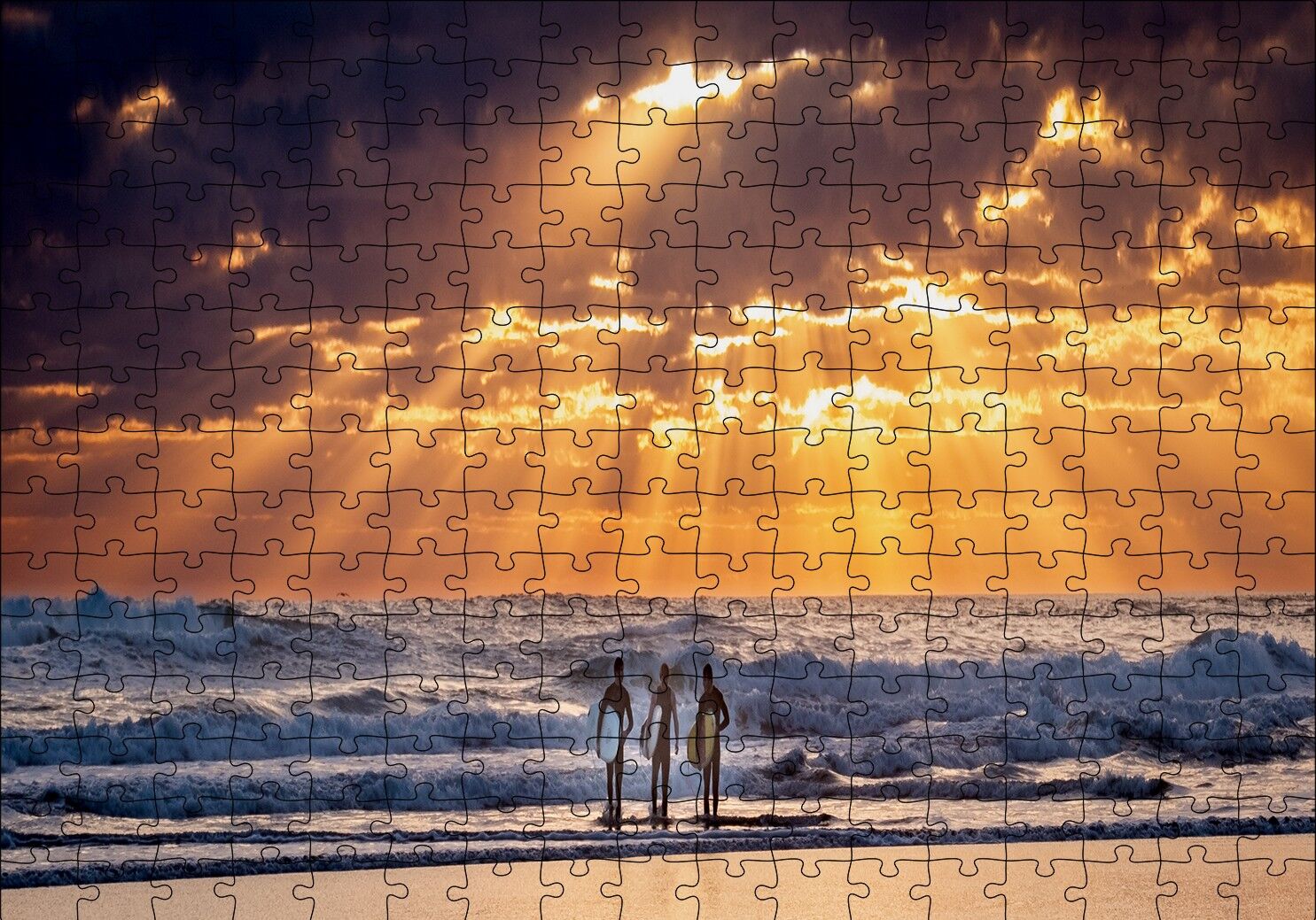 Günbatımında Okyanus ve Sahilde Sörfçüler Puzzle Yapboz MDF Ahşap 255 Parça 34 cm X 49 cm