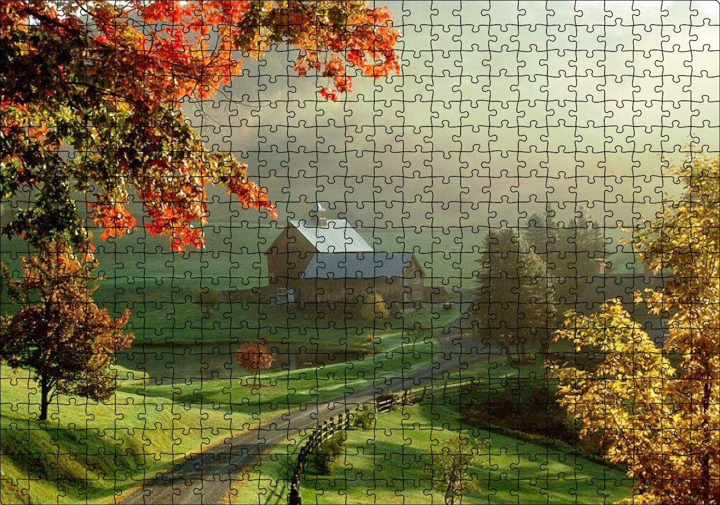 Sonbaharda Hala Yeşil Çayırlar ve Uzaktaki Ev Puzzle Yapboz MDF Ahşap 500 Parça 49 cm X 68 cm