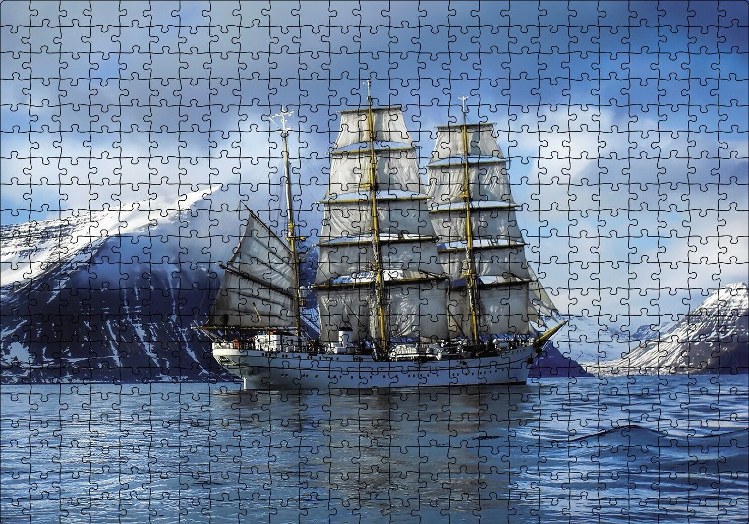 Karlı Dağlar Arasında Süzülen Yelkenli Gemi Puzzle Yapboz MDF Ahşap 500 Parça 49 cm X 68 cm