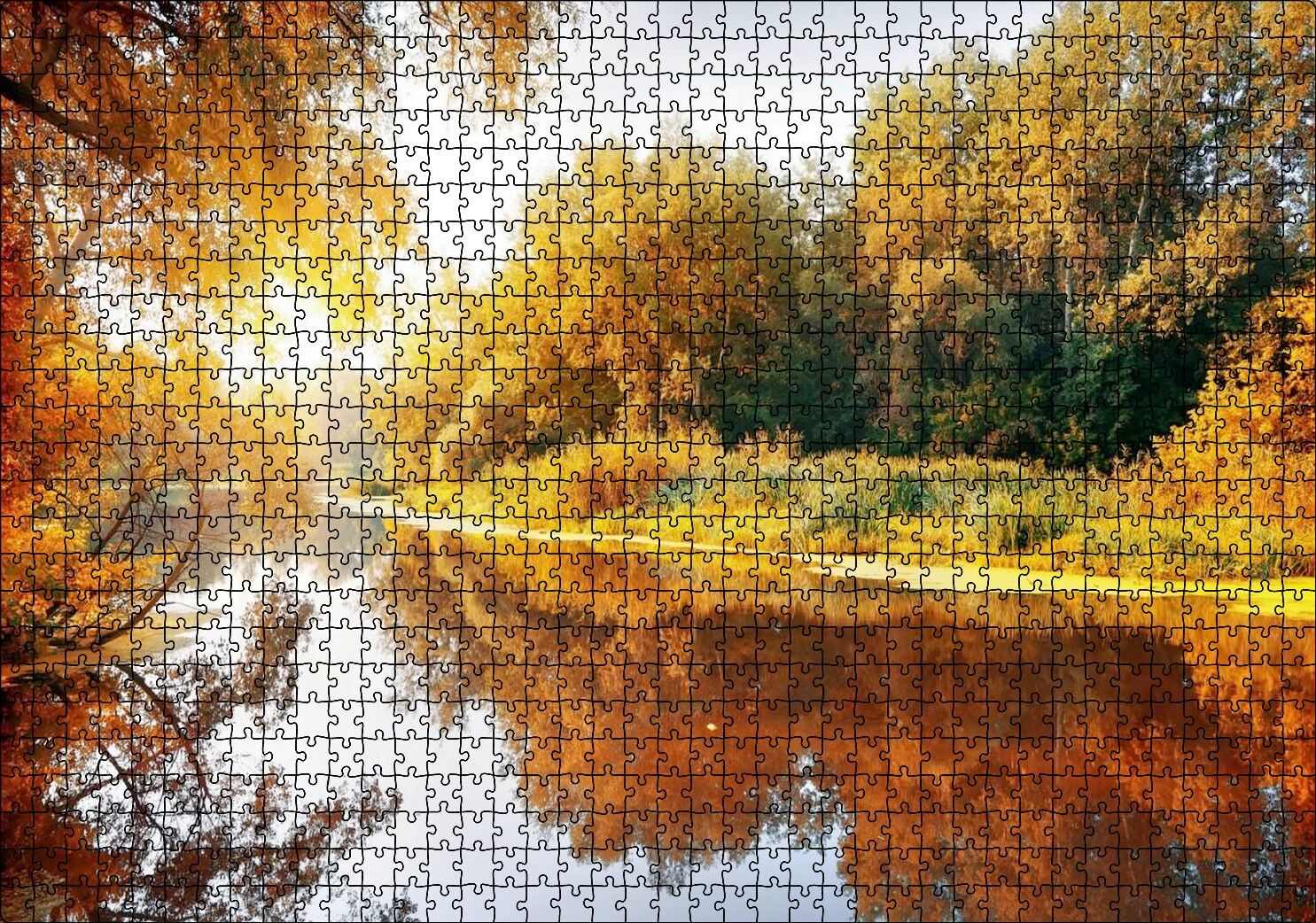 Sonbaharda Ormanın İçindeki Berrak Nehir Puzzle Yapboz MDF Ahşap 1000 Parça 49 cm X 68 cm